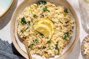 Simply-Recipes-Lemony-Spinach-Rice-LEAD-7-8f57e3f4350844ebb9401a66287df9fd.jpg